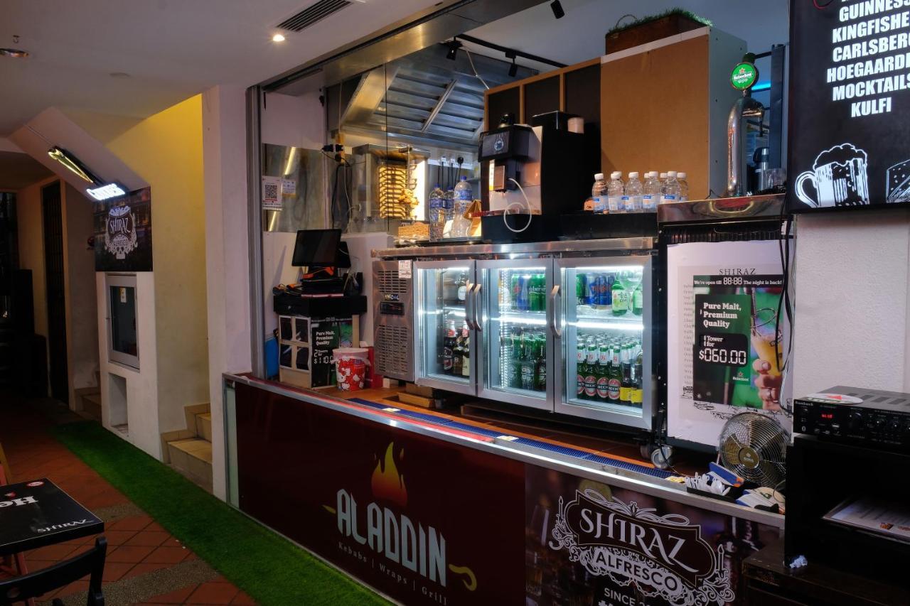 Single Sharing Room And Short Hours Stay At Sandpiper Hotel Singapore Exterior photo